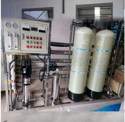 純凈水設(shè)備 純凈水設(shè)備